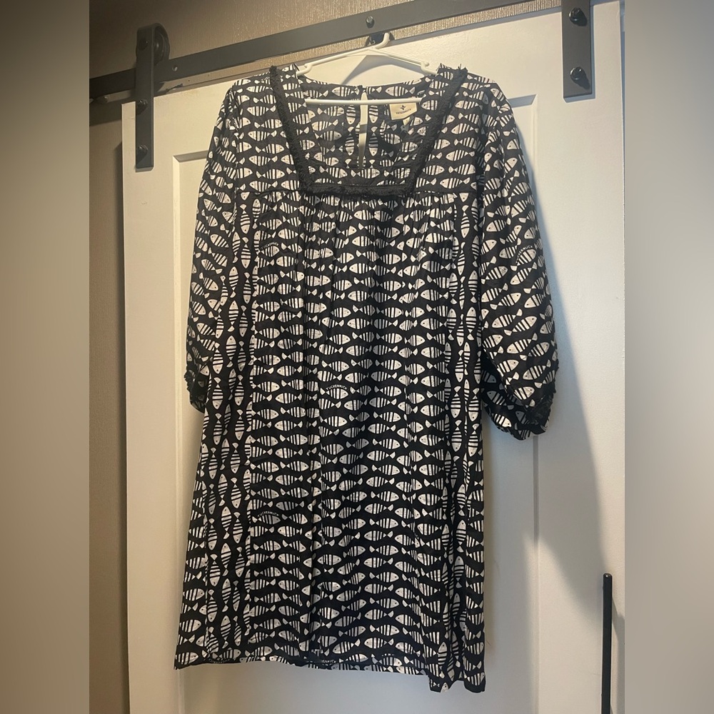Tuckernuck Black and White Fish Print Top